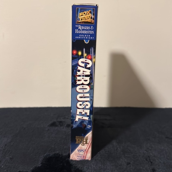 Rodgers & Hammerstein Carousel VHS Movie - Picture 5 of 9